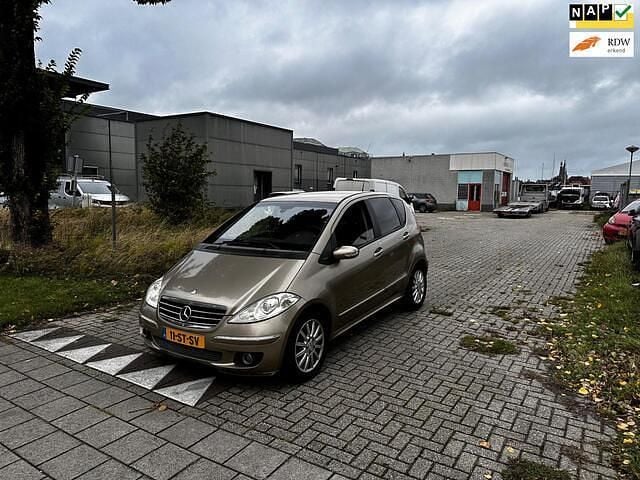 Beige Gebruikt 2006 Mercedes A150 Avantgarde MPV | € 2.250 (Eerlijke prijs) - Afbeelding 1/4