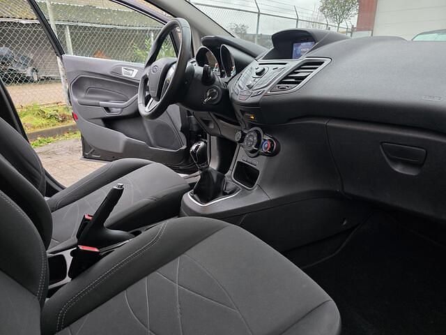 Occasion Ford Fiesta Style 67 PK (49 kW) 2014 Zwart (metallic) Hatchback