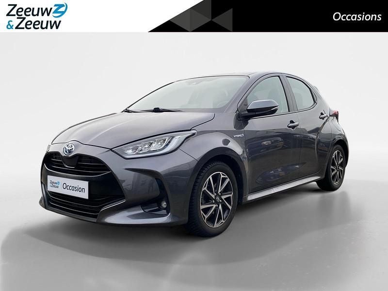 (1g3) Occasion 2021 Toyota Yaris Hybrid Hatchback | € 18.920 (Eerlijke prijs) - Afbeelding 1/4