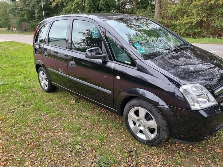 Gebruikt 2004 Opel Meriva MPV | € 450 (Eerlijke prijs) - Afbeelding 1/4