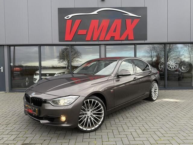 Bruin Gebruikt 2012 BMW 328 Comfort Edition Sedan | € 13.850 (Eerlijke prijs) - Afbeelding 1/4