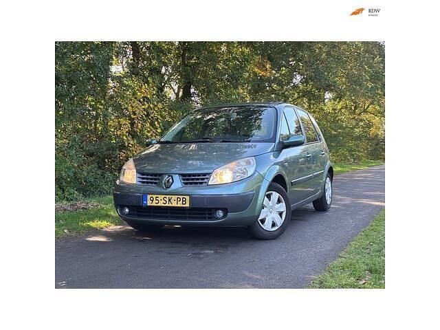 Occasion Renault Scénic II Dynamique 112 PK (82 kW) 2006 Groen MPV