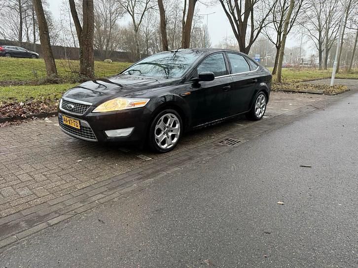 Occasion 2007 Ford Mondeo Titanium | € 1.750 (Eerlijke prijs) - Afbeelding 1/4
