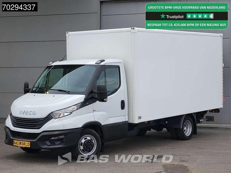Wit Gebruikt 2024 Iveco Daily Van | € 28.450 (Eerlijke prijs) - Afbeelding 1/3