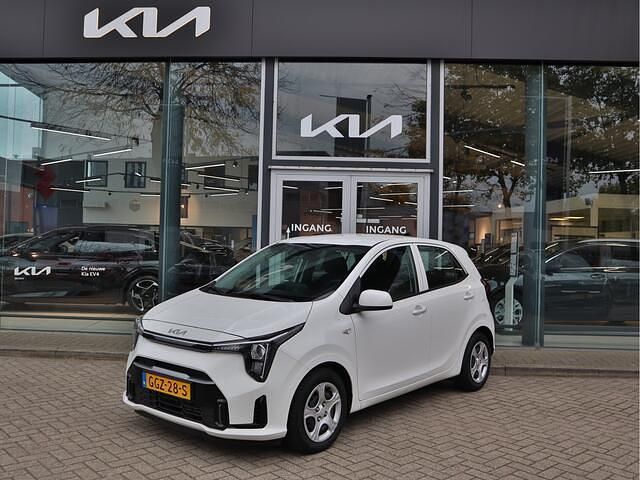 Wit Gebruikt 2024 Kia Picanto Hatchback | € 17.845 (Eerlijke prijs) - Afbeelding 1/4