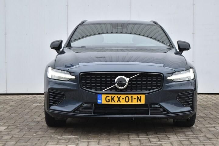 Occasion Volvo V60 Plus 253 PK (186 kW) 2023 Blauw Stationwagen