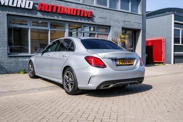 Occasion Mercedes C300 AMG line 259 PK (190 kW) 2019 Grijs, metallic lak Sedan