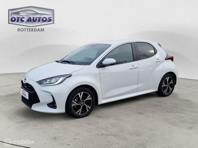 Wit Gebruikt 2024 Toyota Yaris Edition | € 24.995 (Super prijs) - Afbeelding 1/4