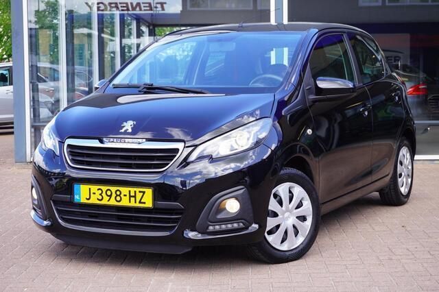 Zwart Gebruikt 2016 Peugeot 108 Envy Hatchback | € 6.950 (Eerlijke prijs) - Afbeelding 1/4
