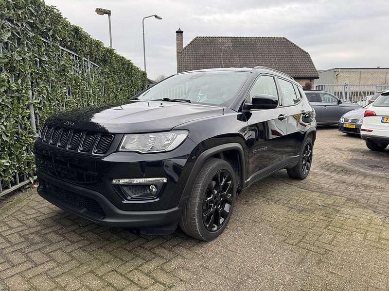 Occasion Jeep Compass Night Eagle 131 PK (96 kW) 2020 Zwart SUV