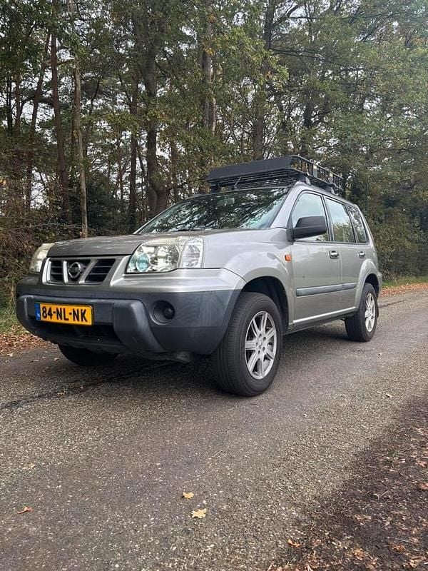 Zilver Gebruikt 2003 Nissan X-Trail Comfort SUV | € 2.549 (Eerlijke prijs) - Afbeelding 1/4