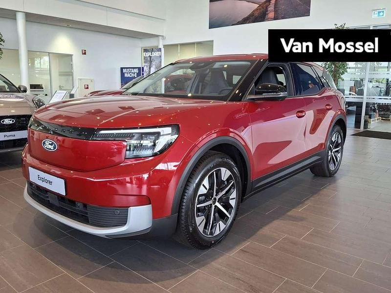 Rood Nieuw 2025 Ford Explorer Extended Range SUV | € 43.652 (Super prijs) - Afbeelding 1/4