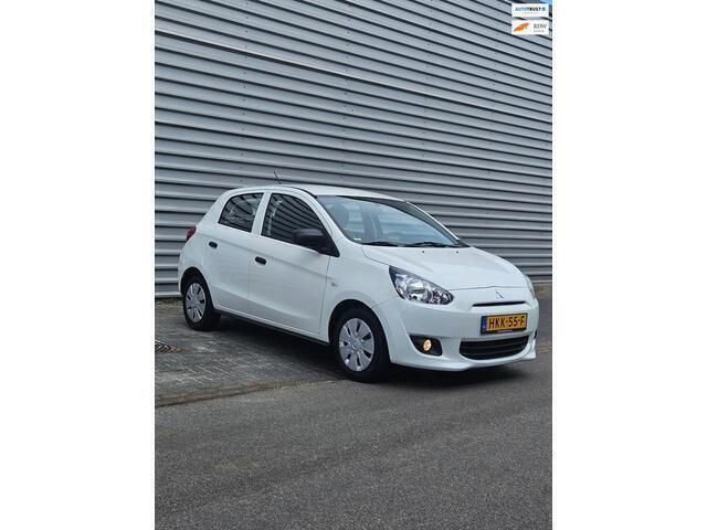 Wit Gebruikt 2015 Mitsubishi Space Star Hatchback | € 5.950 (Eerlijke prijs) - Afbeelding 1/4