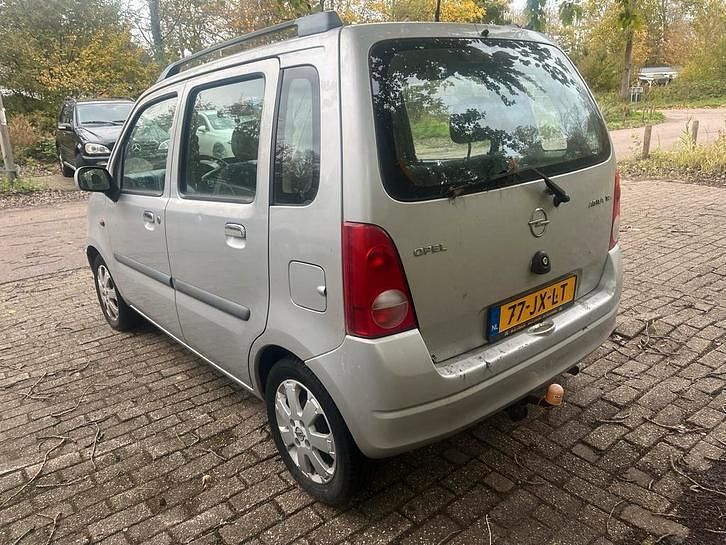 Gebruikt 2002 Opel Agila Hatchback | € 950 (Eerlijke prijs) - Afbeelding 1/4