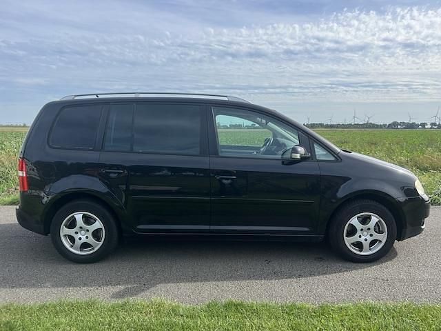 Occasion VW Touran Highline 140 PK (102 kW) 2005 Zwart MPV