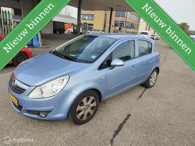 Blauw Gebruikt 2008 Opel Corsa Enjoy Hatchback | € 3.800 (Duur) - Afbeelding 1/4