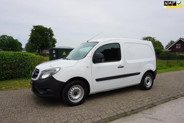 Wit Gebruikt 2017 Mercedes Citan 108 Van | € 4.500 (Eerlijke prijs) - Afbeelding 1/4