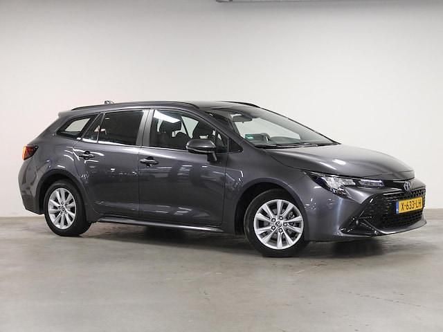 Occasion Toyota Corolla Active 140 PK (102 kW) 2023 Grijs Stationwagen