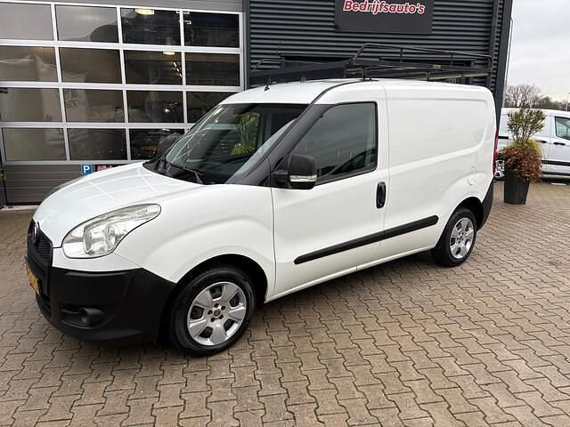 Occasion Fiat Doblò 90 PK (66 kW) 2013 Wit MPV