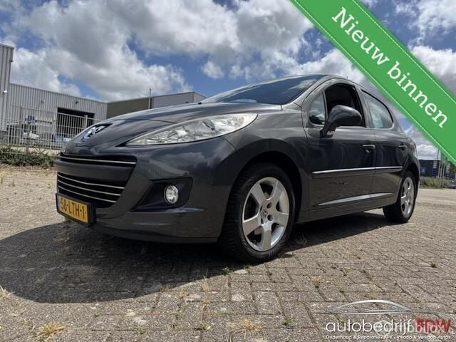 Grijs Gebruikt 2010 Peugeot 207 Hatchback | € 3.890 (Eerlijke prijs) - Afbeelding 1/4
