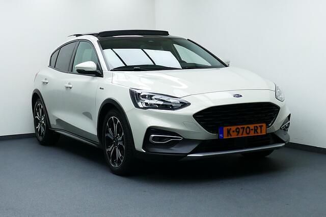 Wit Gebruikt 2021 Ford Focus Business Edition Hatchback | € 16.949 (Eerlijke prijs) - Afbeelding 1/4