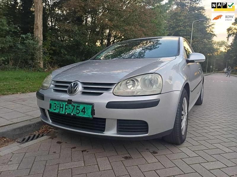 Gebruikt 2005 VW Golf IV Trendline Hatchback | € 1.999 (Eerlijke prijs) - Afbeelding 1/4