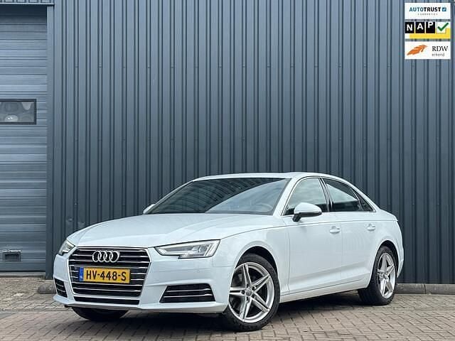 Wit Gebruikt 2016 Audi A4 Proline Sedan | € 15.845 (Eerlijke prijs) - Afbeelding 1/4