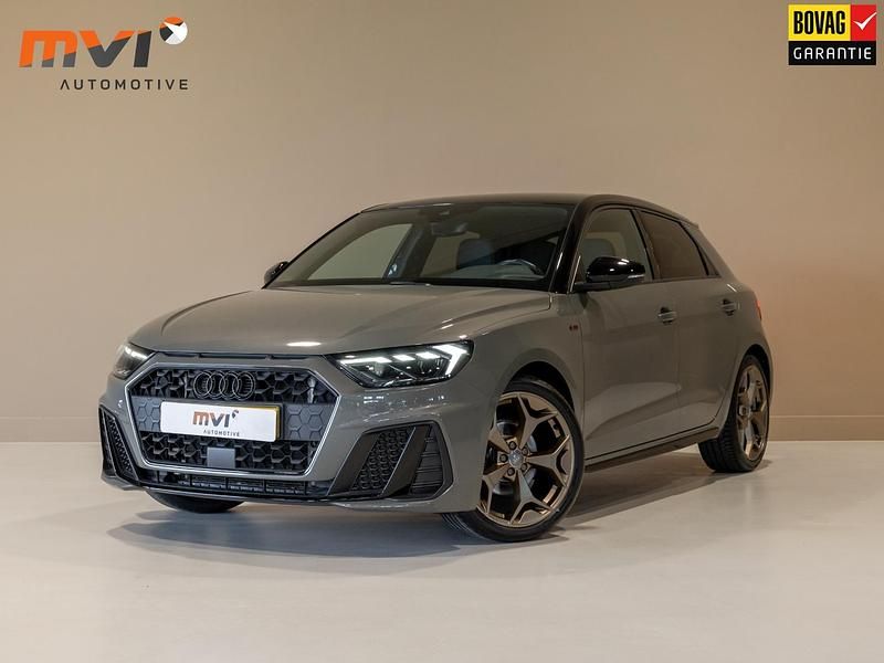 Grijs Gebruikt 2019 Audi A1 Edition .1 Hatchback | € 25.500 (Eerlijke prijs) - Afbeelding 1/3