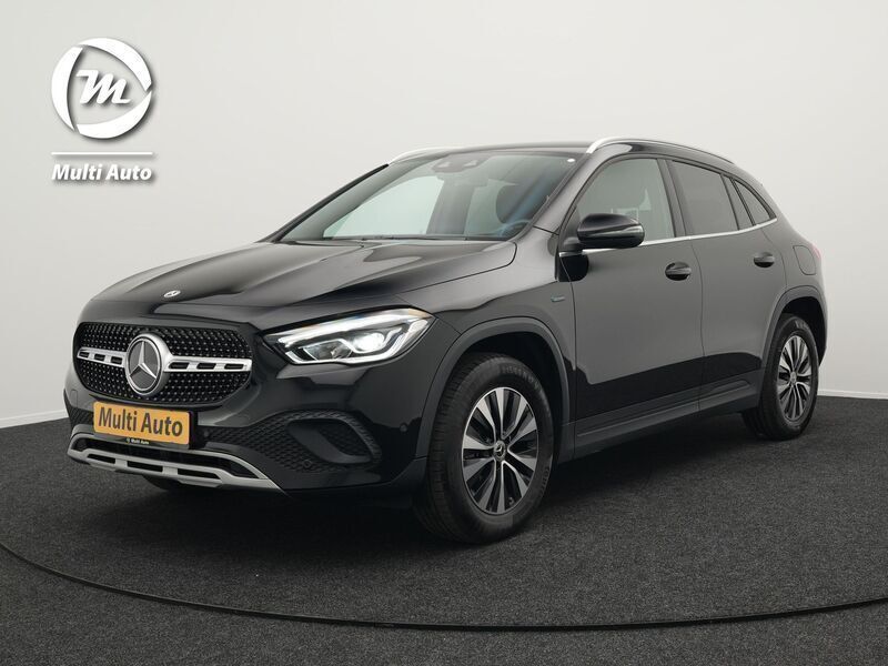 Zwart Gebruikt 2021 Mercedes GLA250 Style SUV | € 32.840 (Super prijs) - Afbeelding 1/4