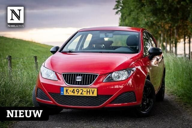 Rood Gebruikt 2010 Seat Ibiza Hatchback | € 2.790 (Eerlijke prijs) - Afbeelding 1/4