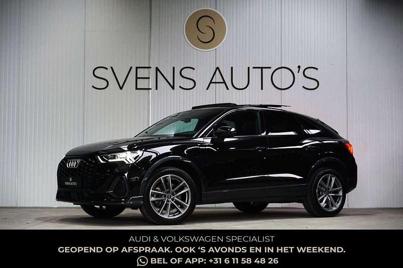 Zwart Gebruikt 2022 Audi Q3 Sportback Black Edition SUV | € 36.945 (Eerlijke prijs) - Afbeelding 1/4