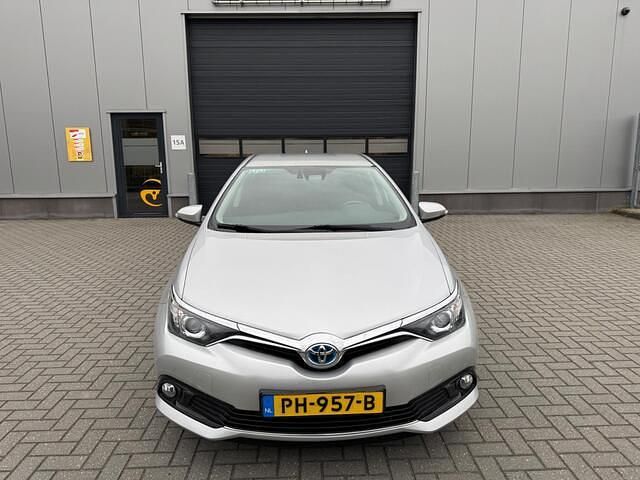 Occasion Toyota Auris 99 PK (72 kW) 2016 Grijs Hatchback