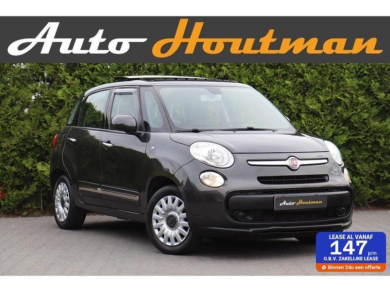 Grijs Gebruikt 2016 Fiat 500L Lounge MPV | € 8.950 (Eerlijke prijs) - Afbeelding 1/4