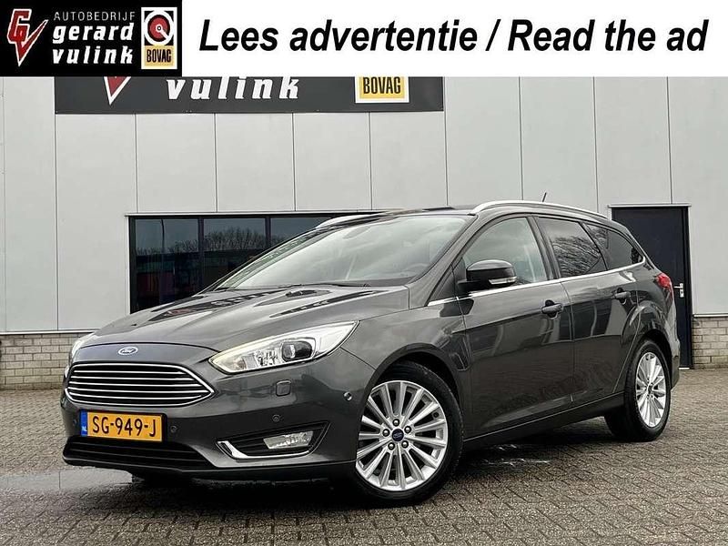 Grijs Gebruikt 2018 Ford Focus Titanium Stationwagen | € 6.950 (Super prijs) - Afbeelding 1/4