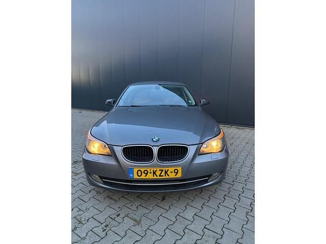 Occasion BMW 520 163 PK (119 kW) 2010 Grijs Stationwagen