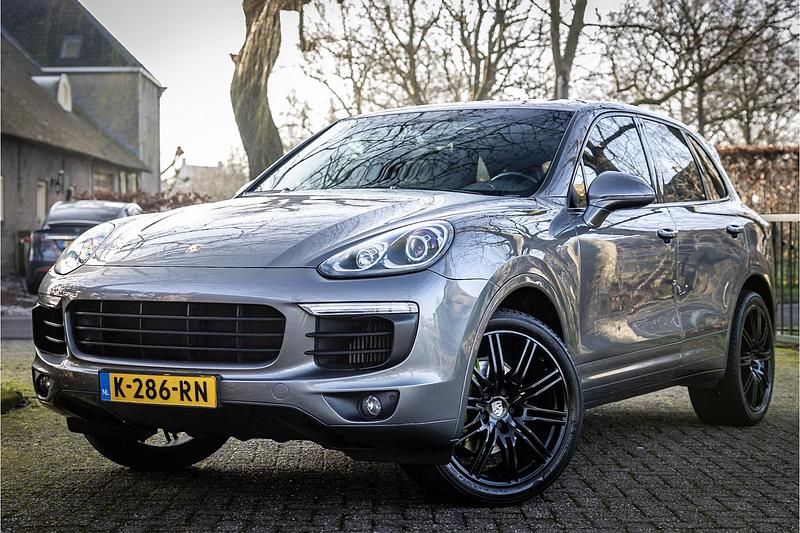 Occasion Porsche Cayenne Sport 252 PK (185 kW) 2016 Grijs SUV