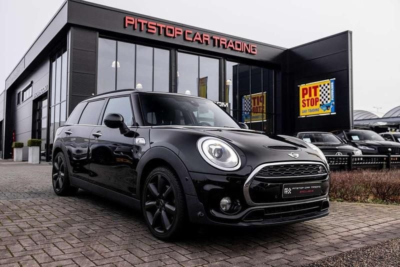 Zwart Occasion 2017 Mini Cooper S Clubman Business Stationwagen | € 16.750 (Eerlijke prijs) - Afbeelding 1/3