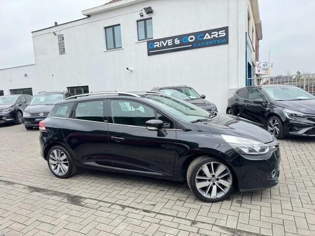 Zwart Gebruikt 2014 Renault Clio GrandTour Stationwagen | € 5.950 (Eerlijke prijs) - Afbeelding 1/4