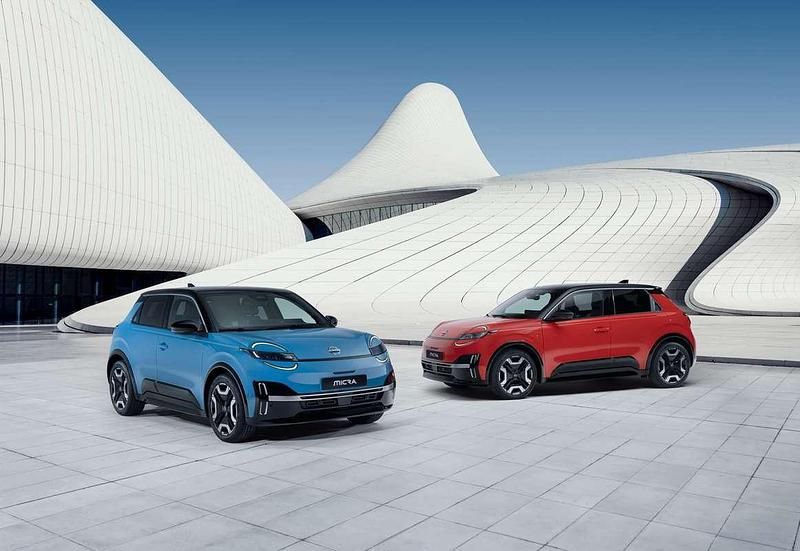 Rood Nieuw 2025 Nissan Micra Evolve Hatchback | € 37.950 - Afbeelding 1/4