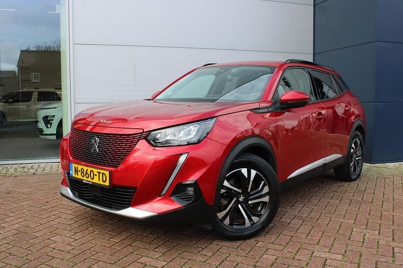 Rood Gebruikt 2021 Peugeot e-2008 Allure SUV | € 15.800 (Eerlijke prijs) - Afbeelding 1/4
