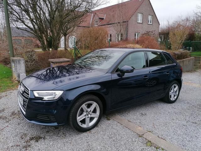 Occasion Audi A3 Sportback Business 116 PK (85 kW) 2018 Blauw Hatchback