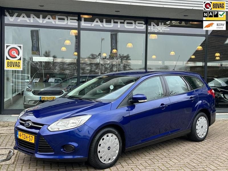 Blauw Occasion 2014 Ford Focus Trend Stationwagen | € 3.949 (Goede deal) - Afbeelding 1/4