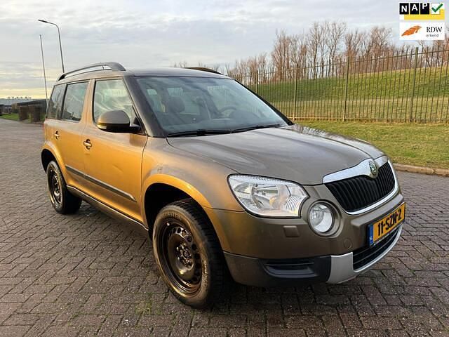 Bruin Gebruikt 2012 Skoda Yeti Tour SUV | € 5.950 (Goede deal) - Afbeelding 1/4