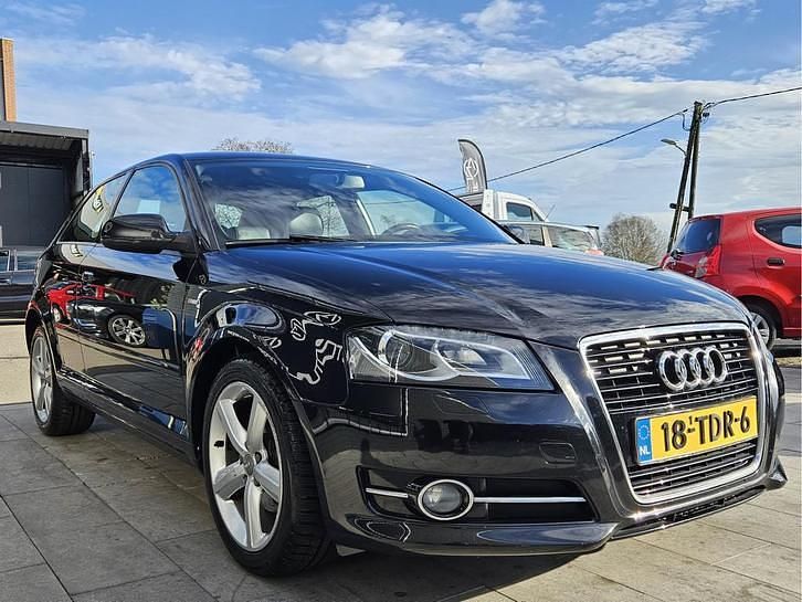 Occasion Audi A3 Ambition 105 PK (77 kW) 2012 Zwart Hatchback