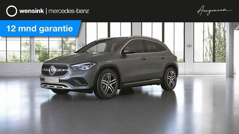 Grijs Occasion 2020 Mercedes GLA200 Business SUV | € 29.850 (Goede deal) - Afbeelding 1/4