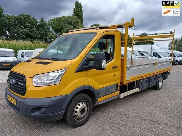 Geel Gebruikt 2019 Ford Transit Trend Van | € 14.950 (Eerlijke prijs) - Afbeelding 1/4
