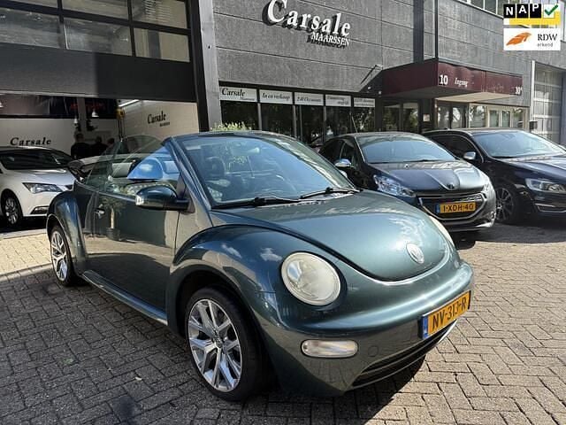 Groen Gebruikt 2004 VW Beetle Highline Cabriolet | € 2.150 (Goede deal) - Afbeelding 1/4