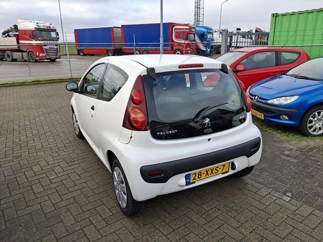 Occasion Peugeot 107 Access 68 PK (50 kW) 2012 Wit Hatchback