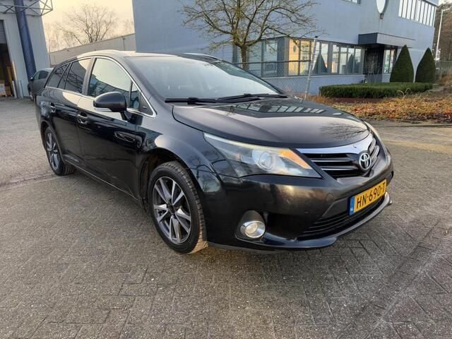 Occasion Toyota Avensis Business Edition 124 PK (91 kW) 2014 Zwart Stationwagen