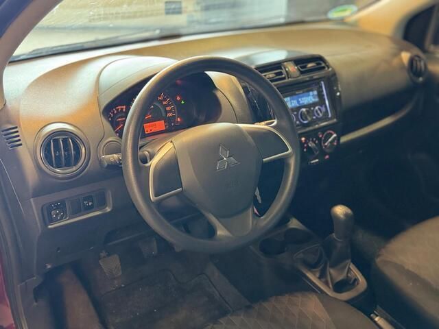 Occasion Mitsubishi Space Star 71 PK (52 kW) 2021 Rood Hatchback